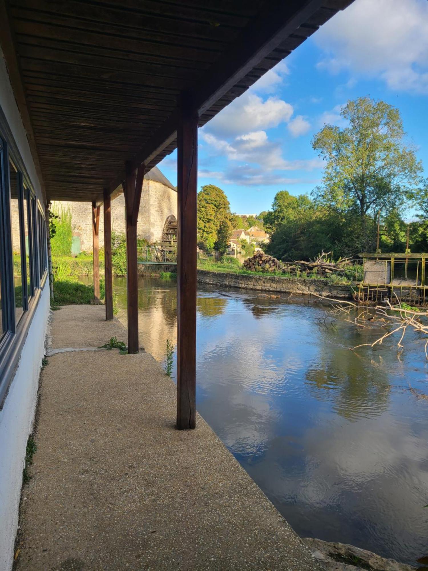 Maison Avec Jardin En Bord De Riviere Vila Fresnay-sur-Sarthe Exterior foto